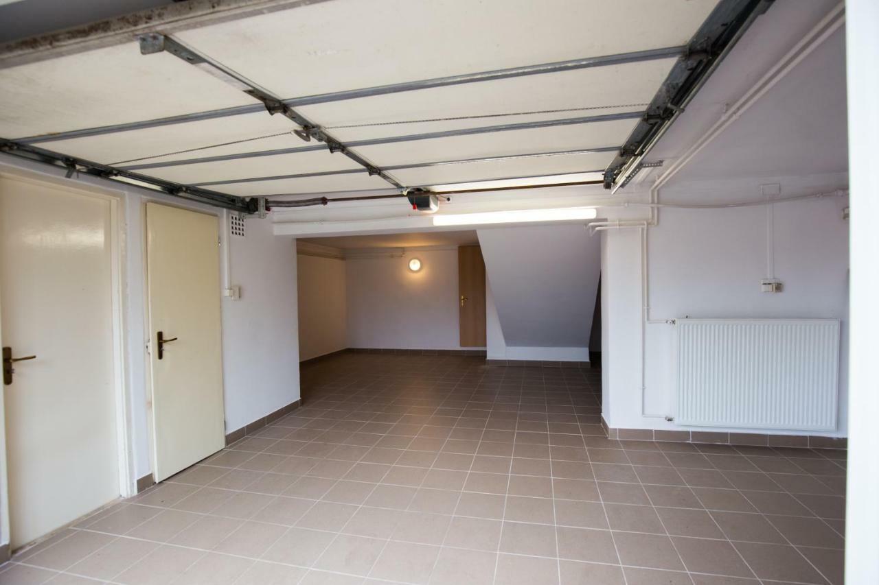 Two Towers Apartman Miskolc Eksteriør bilde